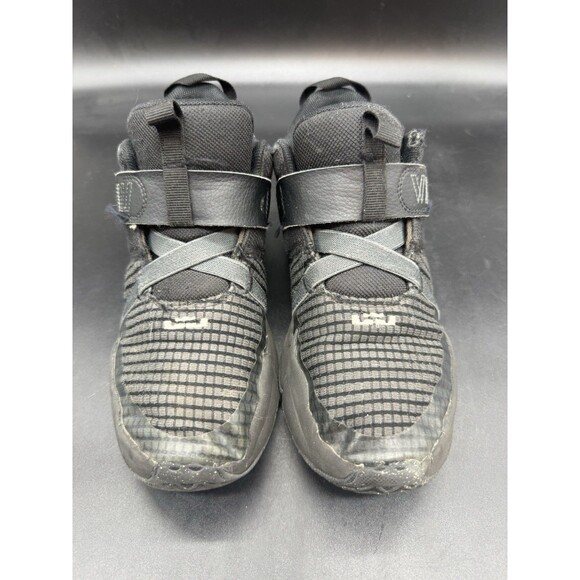 Nike LeBron Witness 7 'Black Anthracite' Youth/Kids Size 2.5Y Basketball GUC - Picture 3 of 9